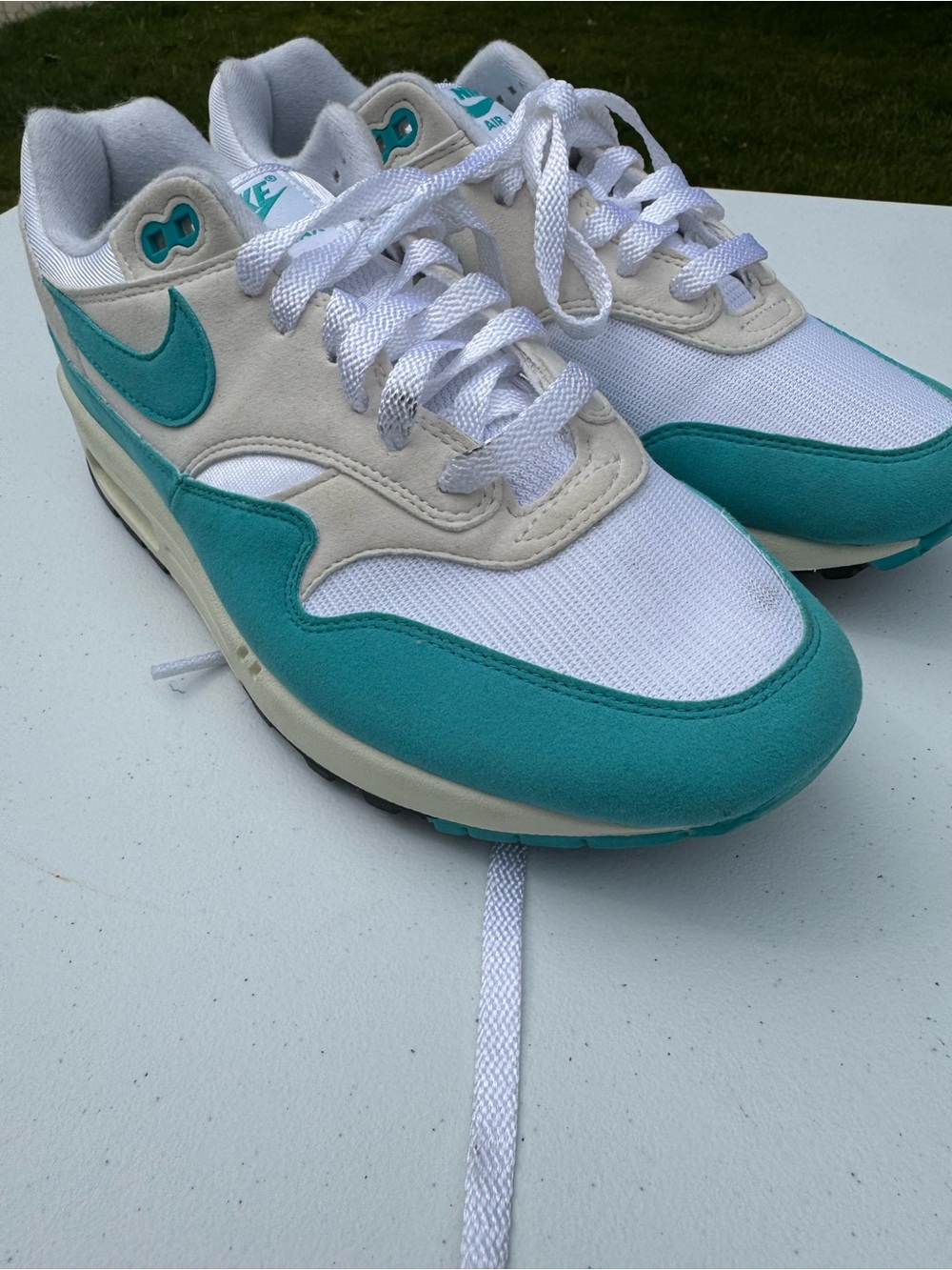 Nike White & Teal Low-Top Sneakers - Picture 4 of 4